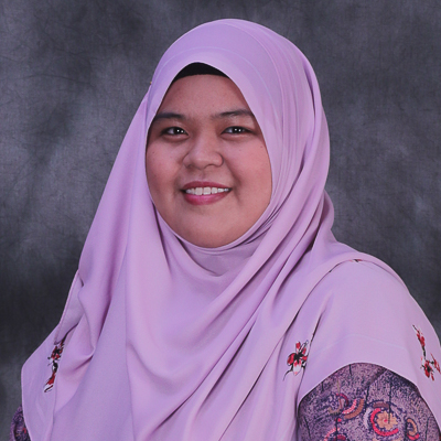 Dr Farah binti Zaini